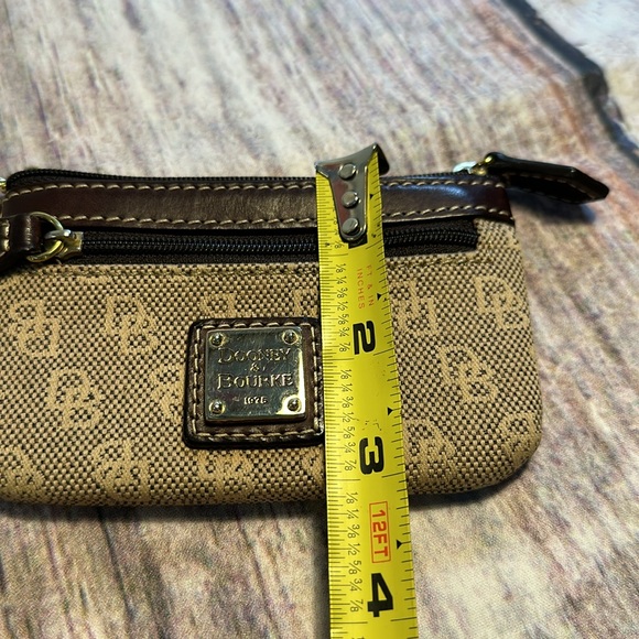 Dooney & Bourke Keychain Wallet • RARE! - Picture 8 of 8
